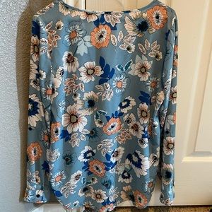 Valerie Stevens Size Small Blouse